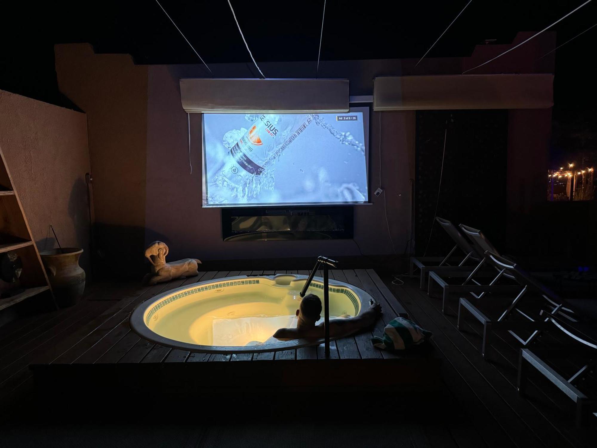 Mi Kasa Hot Springs 420,Adults Only, Clothing Optional Hotel Desert Hot Springs Exterior photo